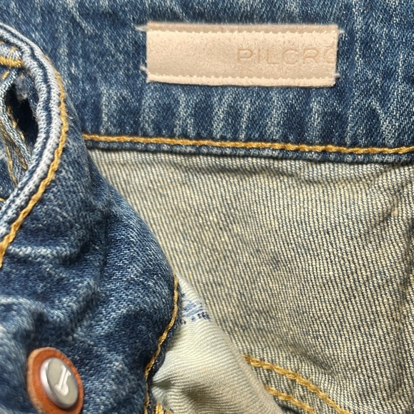 Anthropologie Pilcro The Borrowed Boyfriend Patchwork Denim Blue Jeans
Size 27 - Picture 7 of 10